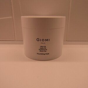 GIOMI Italy Hair Conditioner Mask with Olive & Jojoba Oil--Silicon Free--250mls
